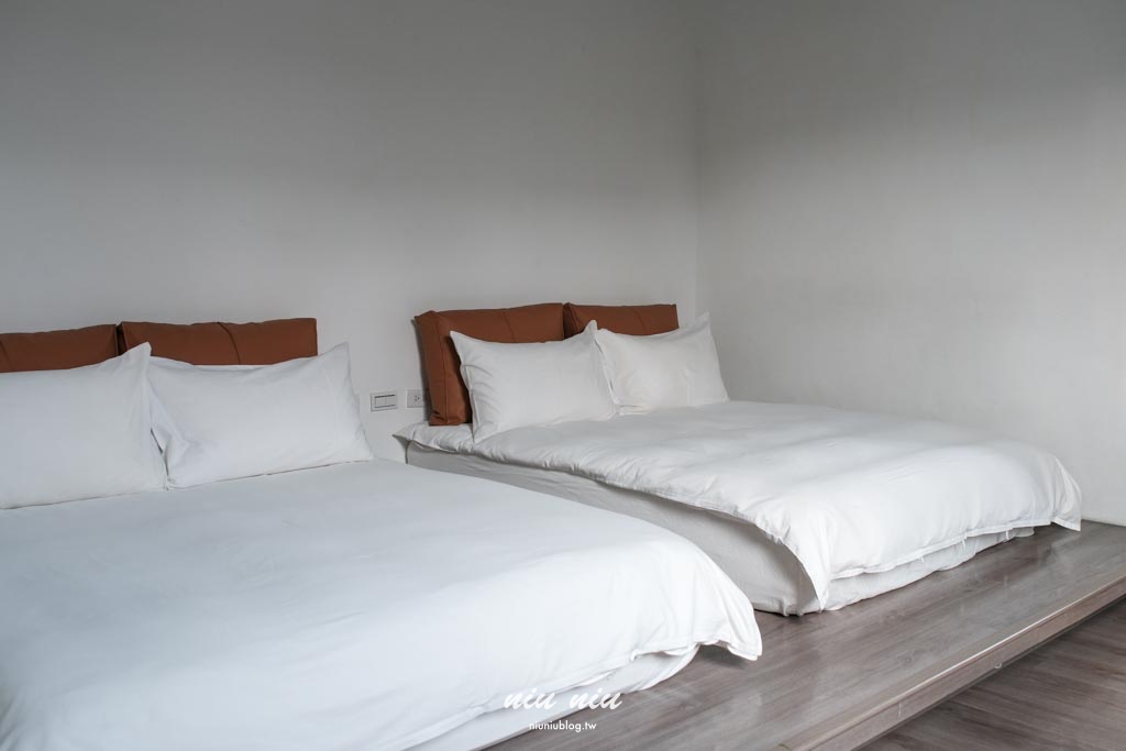 墾丁包棟民宿推薦｜日造．DAYMAKER北歐Villa，室內泳池、KTV、廚房、烤肉一次滿足的高質感住宿首選