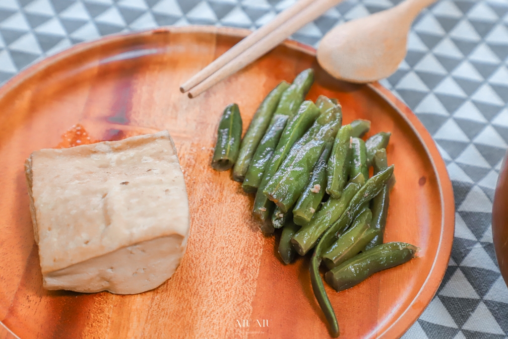 宅配美食｜小宅食袋：減醣家常菜，一餐一份上班帶便當免煩惱，5分鐘微波即可上菜囉