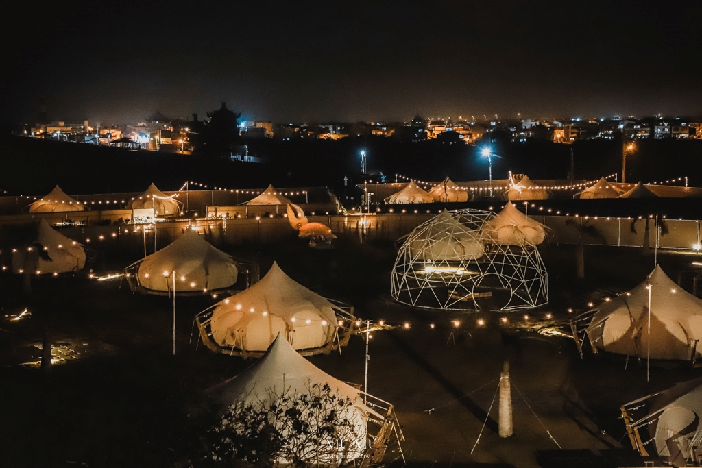 全台唯一濕地生態露營｜蟬說：夕陽漫漫，一泊二食的看星空聽海聲豪華露營體驗，愛上精緻的濕地料理餐桌饗宴(含訂房優惠碼)