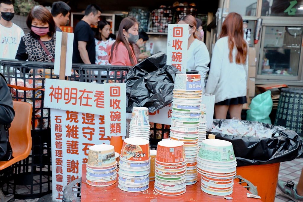 南投景點｜中寮石龍宮泡麵土地公，求財運必來，還可以免費吃泡麵，有吃有保佑