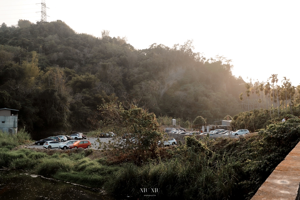 南投景點｜中寮石龍宮泡麵土地公，求財運必來，還可以免費吃泡麵，有吃有保佑