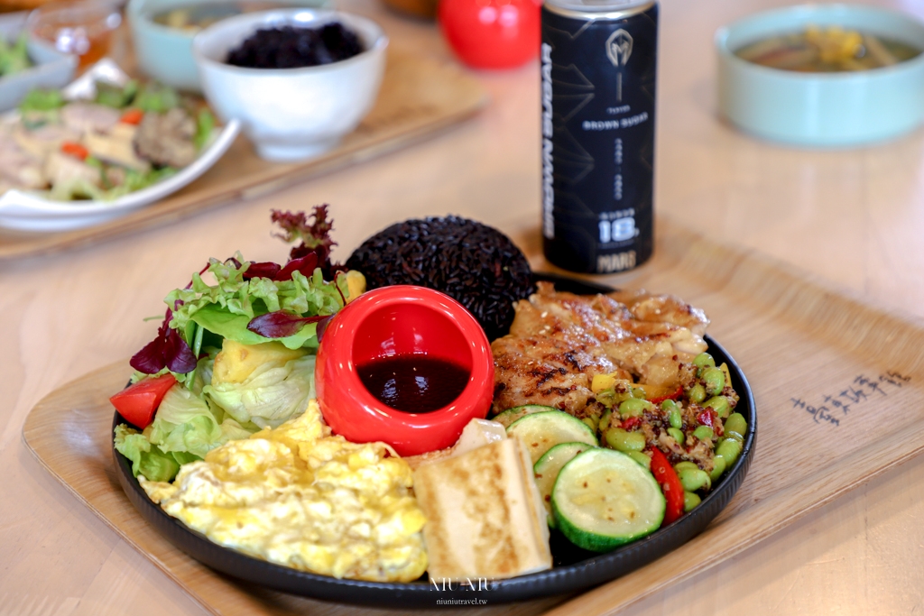 台東景點美食地圖｜臺東故事館，書店/選物/複合式咖啡廳，大推必點戰神鐵人餐、仙女餐