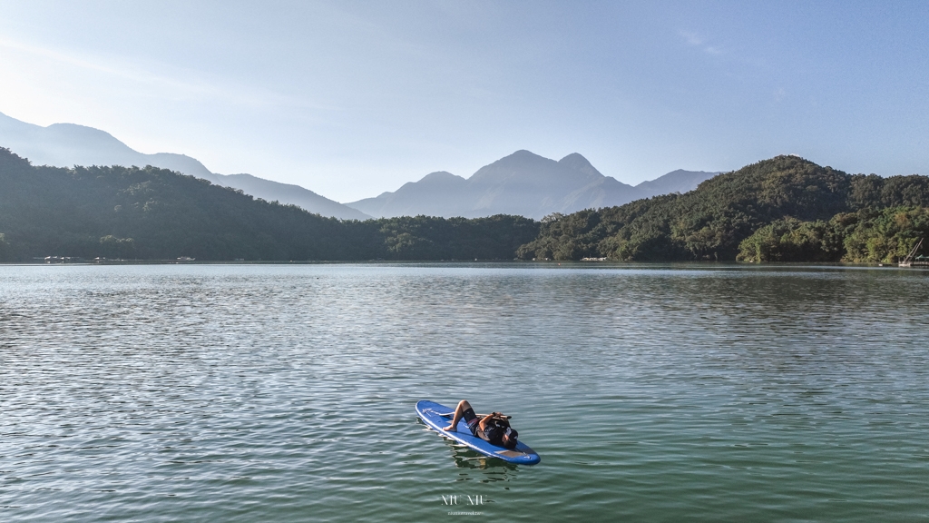 What SUP Instructor划涉立槳｜日月潭SUP體驗教學，超夢幻美到破表的日出團，贈專業單眼、空拍影像紀錄