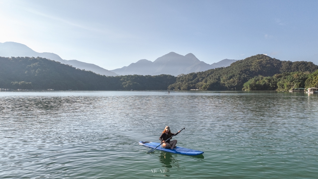 What SUP Instructor划涉立槳｜日月潭SUP體驗教學，超夢幻美到破表的日出團，贈專業單眼、空拍影像紀錄