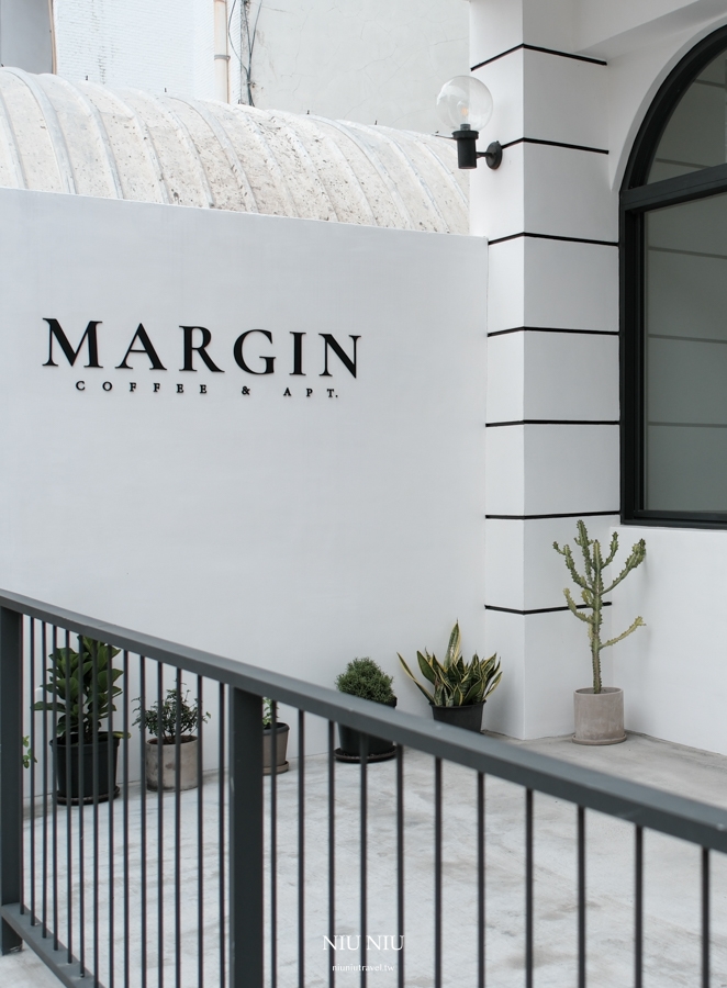 MARGIN coffee｜台東極簡風格咖啡廳，藏身靜謐巷弄內的獨特美味，不藏私推薦(含最新菜單)