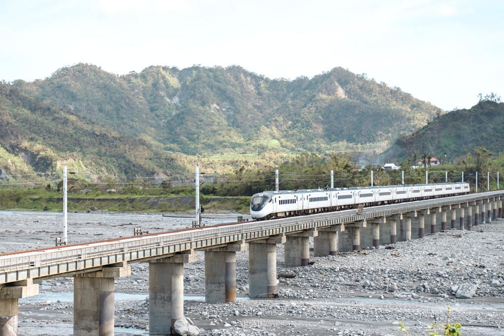 台東縱谷二日遊、三日遊景點路線，台九線綠色公路懶人包，順遊2023縱谷大地藝術季找到私房新秘境