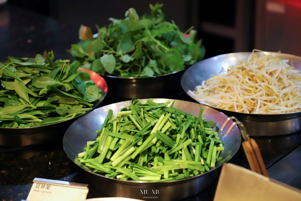 花蓮市美食｜福容大飯店花蓮-田園咖啡廳自助百匯，台味美食節新登場，烤鴨牛排海鮮啤酒吃到飽