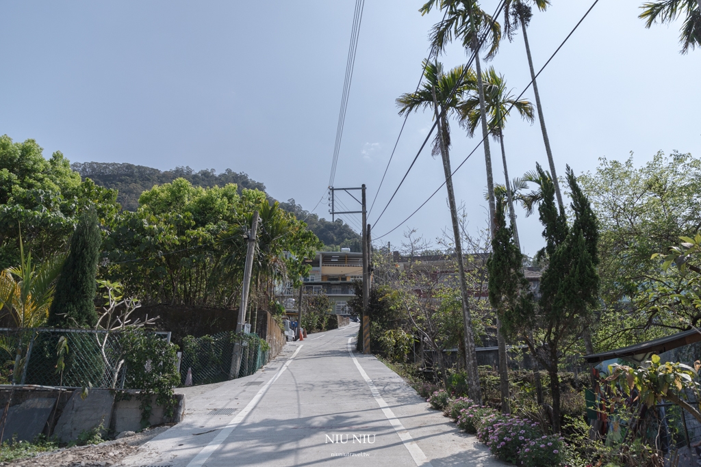 屏東霧台一日遊｜神山部落廚藝學校永續遊程，魯凱族服體驗/大地共食風味餐/天然蜂蠟布手作體驗/傳統文化體驗/神山瀑布巡禮，深入部落旅遊新玩法