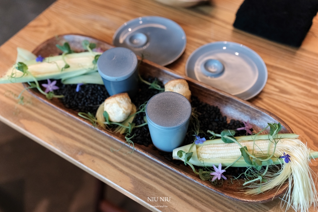 晶英國際行館Ukai-tei Kaohsiung西餐，全新初夏菜單登場，午餐套餐一千多就吃得到。高雄牛排餐廳/慶生約會餐廳推薦