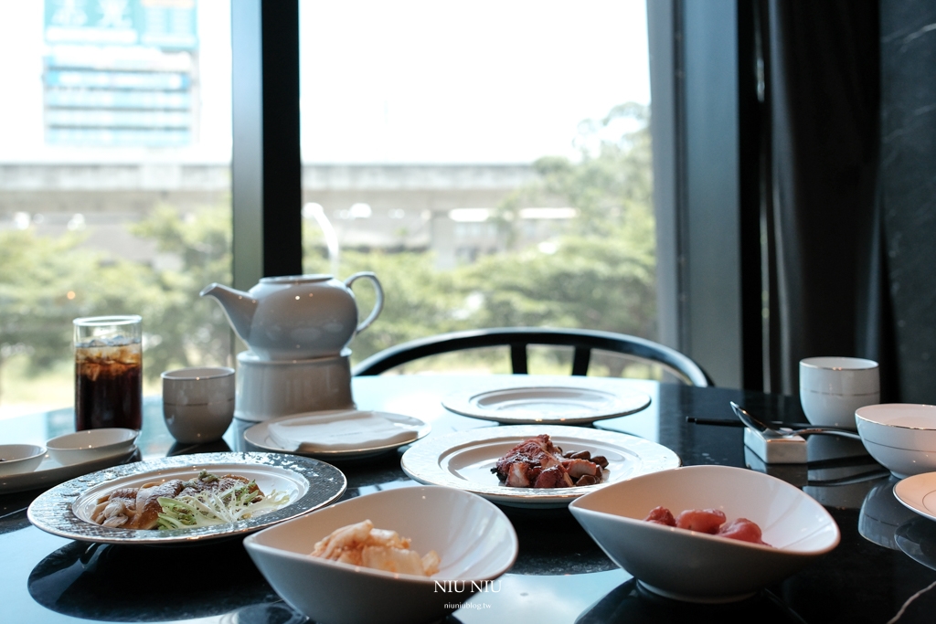 台中最新人氣美食｜台中李方艾美酒店樂美中餐廳-粵菜港點暢享，40道頂級粵菜港點通通無限吃到飽(含菜單)