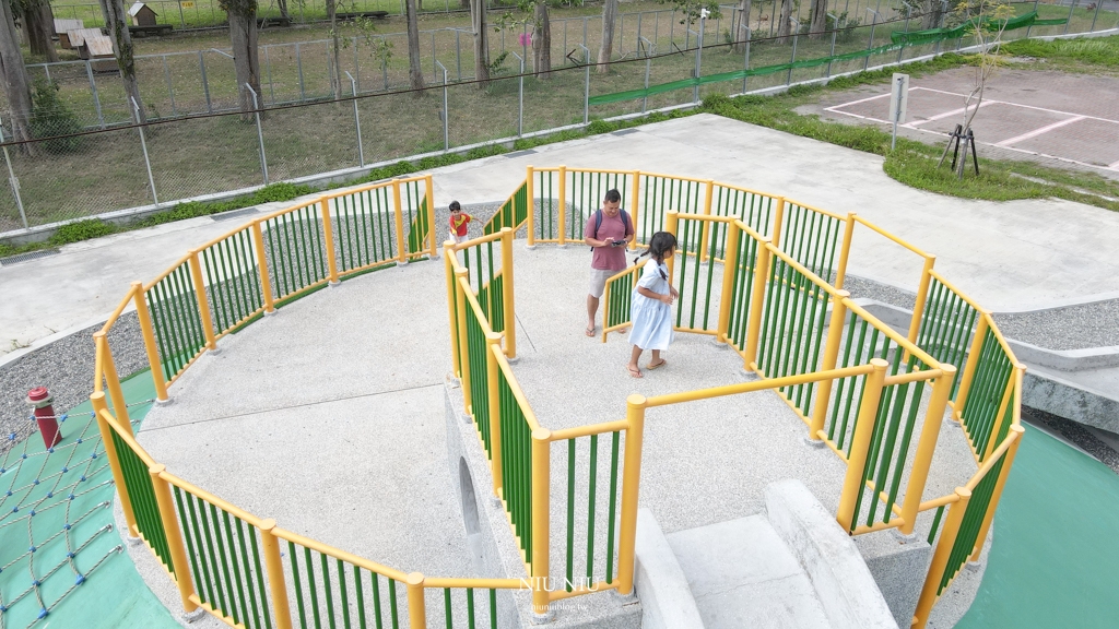 全台最夢幻的廁所｜台東親子共融公園，走進綠意小徑的童話世界，鹿野最新熱門打卡景點