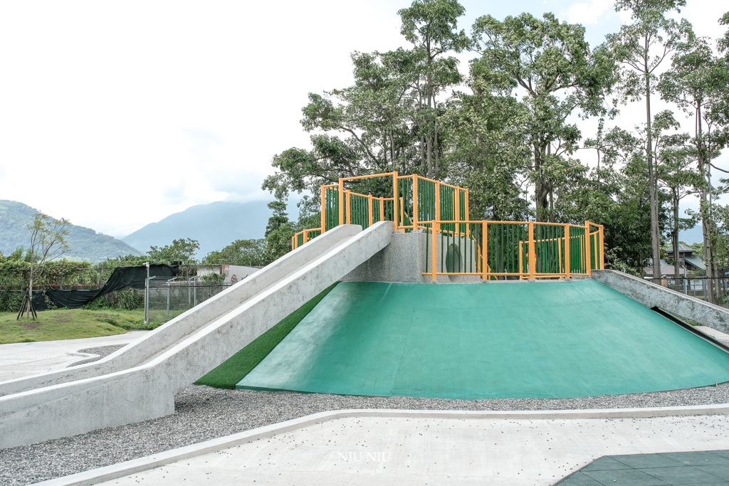 全台最夢幻的廁所｜台東親子共融公園，走進綠意小徑的童話世界，鹿野最新熱門打卡景點