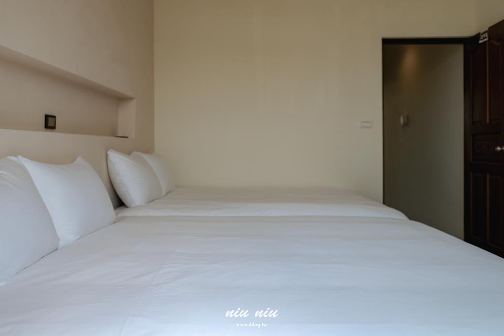 青寓白 Blue inn White｜屏東車城包棟民宿推薦，浪漫到位的白系奶油風民宿，邂逅夕陽光影的濃厚渡假感，墾丁民宿烤肉卡拉ok麻將泳池