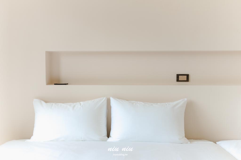 青寓白 Blue inn White｜屏東車城包棟民宿推薦，浪漫到位的白系奶油風民宿，邂逅夕陽光影的濃厚渡假感，墾丁民宿烤肉卡拉ok麻將泳池