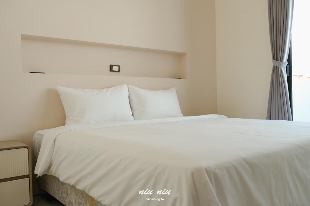 青寓白 Blue inn White｜屏東車城包棟民宿推薦，浪漫到位的白系奶油風民宿，邂逅夕陽光影的濃厚渡假感，墾丁民宿烤肉卡拉ok麻將泳池