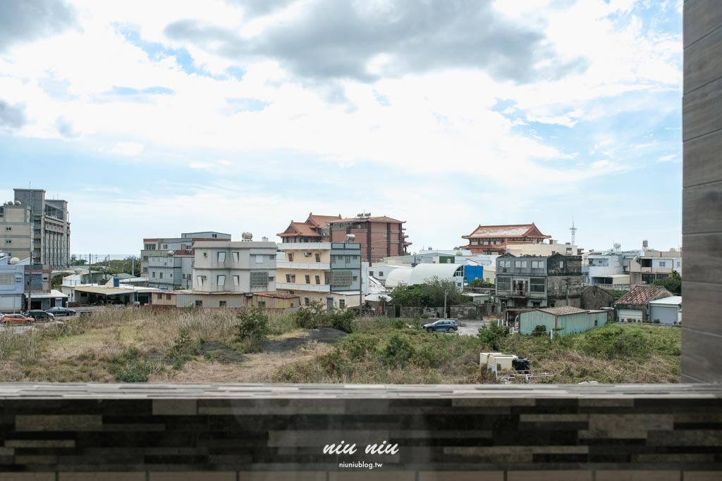青寓白 Blue inn White｜屏東車城包棟民宿推薦，浪漫到位的白系奶油風民宿，邂逅夕陽光影的濃厚渡假感，墾丁民宿烤肉卡拉ok麻將泳池