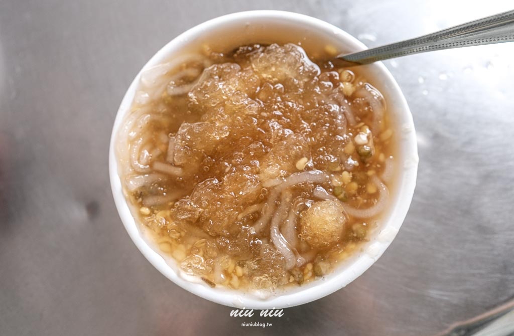 屏東車城美食｜正記黃家綠豆蒜，來車城必吃的特色銅板價美食，一年四季都適合來上一碗的小點心