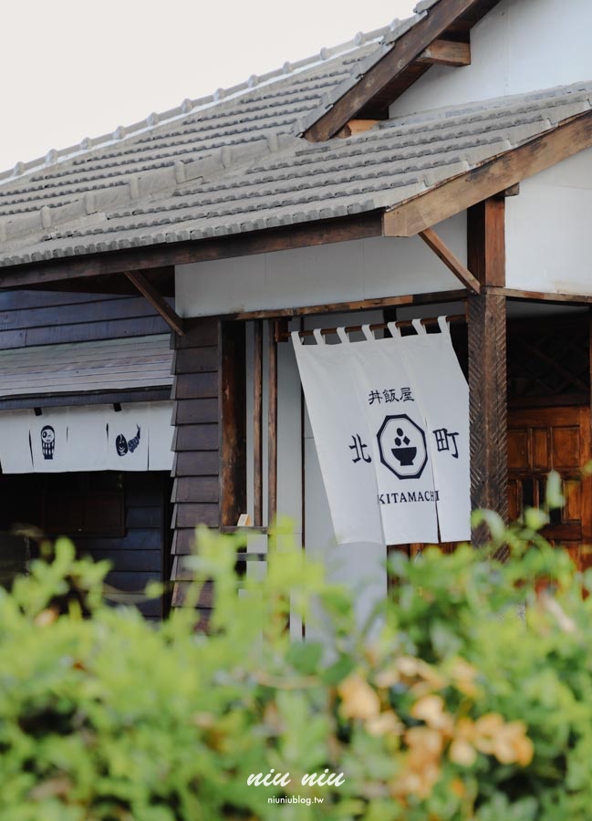 2025台東北町丼飯屋新開幕｜吃到飽日式料理推薦：現點現做丼飯、壽司、刺身、炸物一次滿足(含菜單)