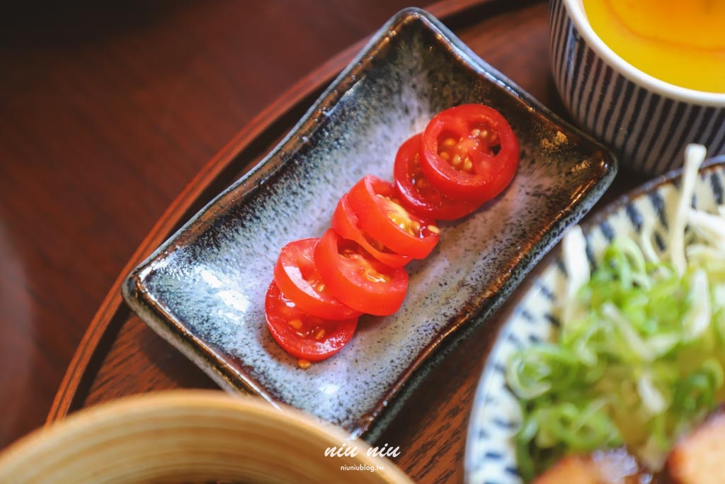 2025台東北町丼飯屋新開幕｜吃到飽日式料理推薦：現點現做丼飯、壽司、刺身、炸物一次滿足(含菜單)