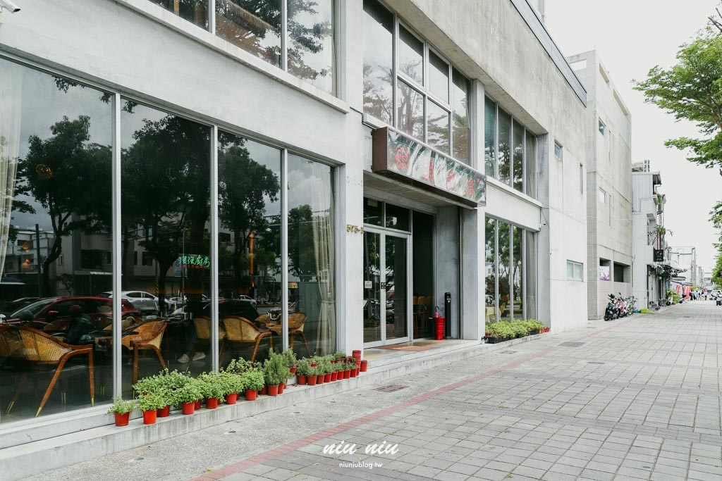 台東人氣特色餐廳推薦｜強強廚房台東創始店，高質感義式料理餐廳，必點超夢幻南瓜燉飯(含2025最新菜單)