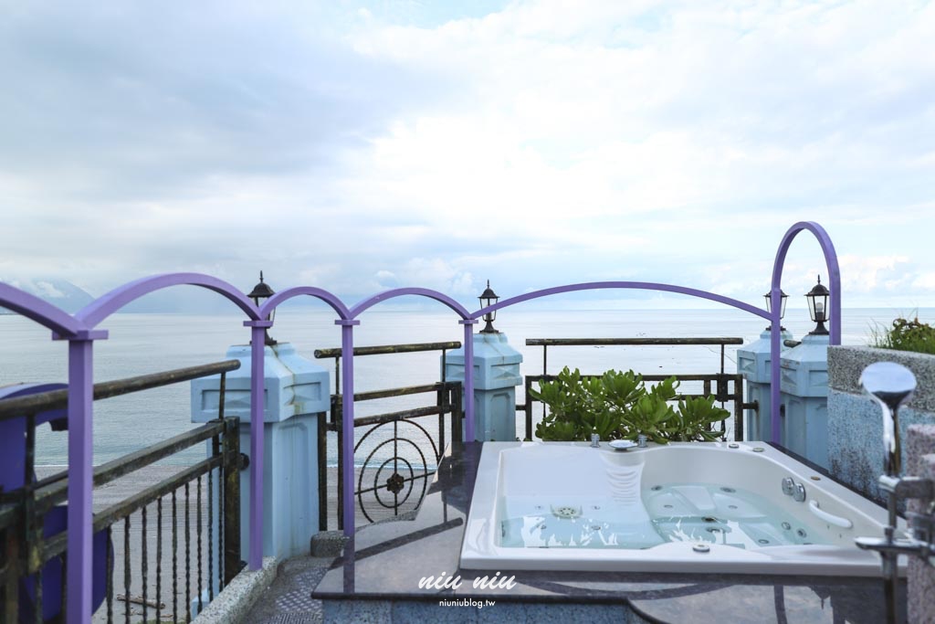 花蓮七星潭海景飯店推薦｜水上明月海景渡假旅店，一泊二食奢華頂級住宿，享受高空SPA泳池與特色7D電影院
