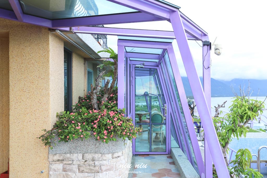 花蓮七星潭海景飯店推薦｜水上明月海景渡假旅店，一泊二食奢華頂級住宿，享受高空SPA泳池與特色7D電影院