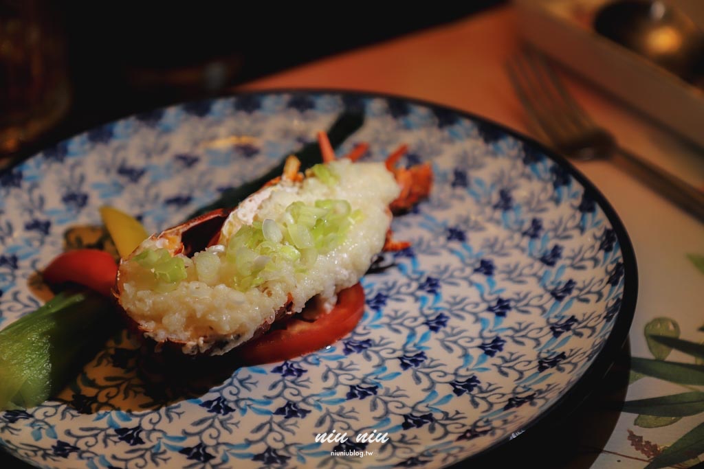 花蓮七星潭海景飯店推薦｜水上明月海景渡假旅店，一泊二食奢華頂級住宿，享受高空SPA泳池與特色7D電影院