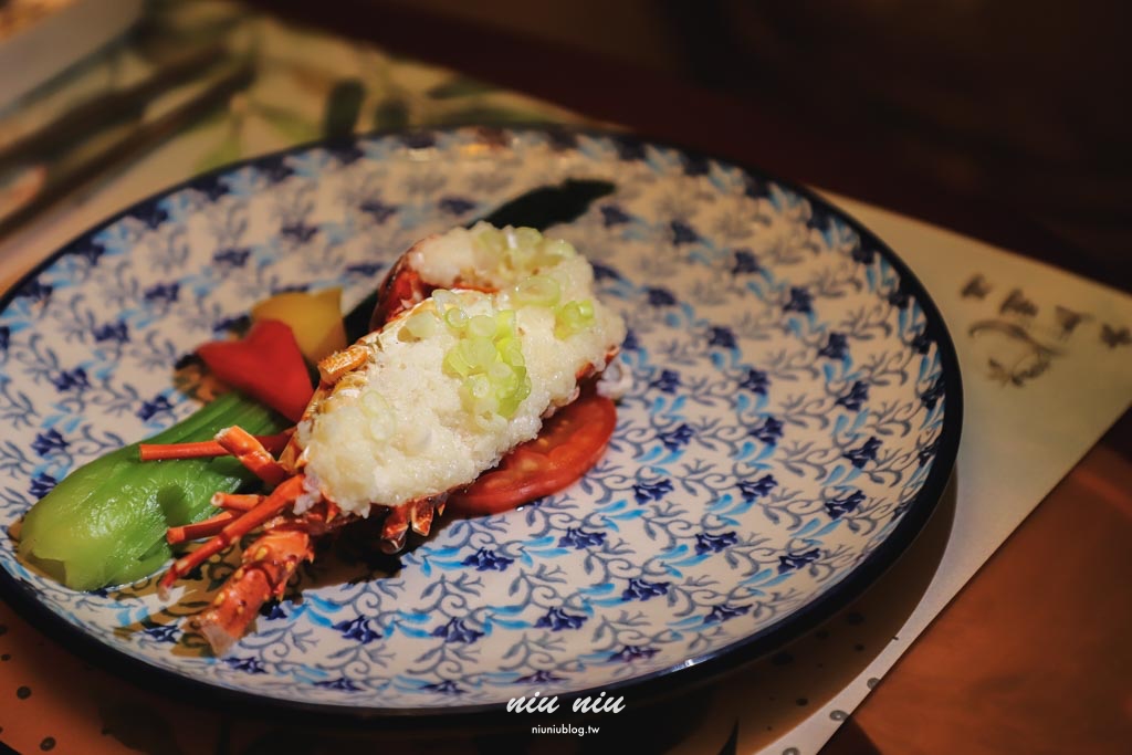 花蓮七星潭海景飯店推薦｜水上明月海景渡假旅店，一泊二食奢華頂級住宿，享受高空SPA泳池與特色7D電影院