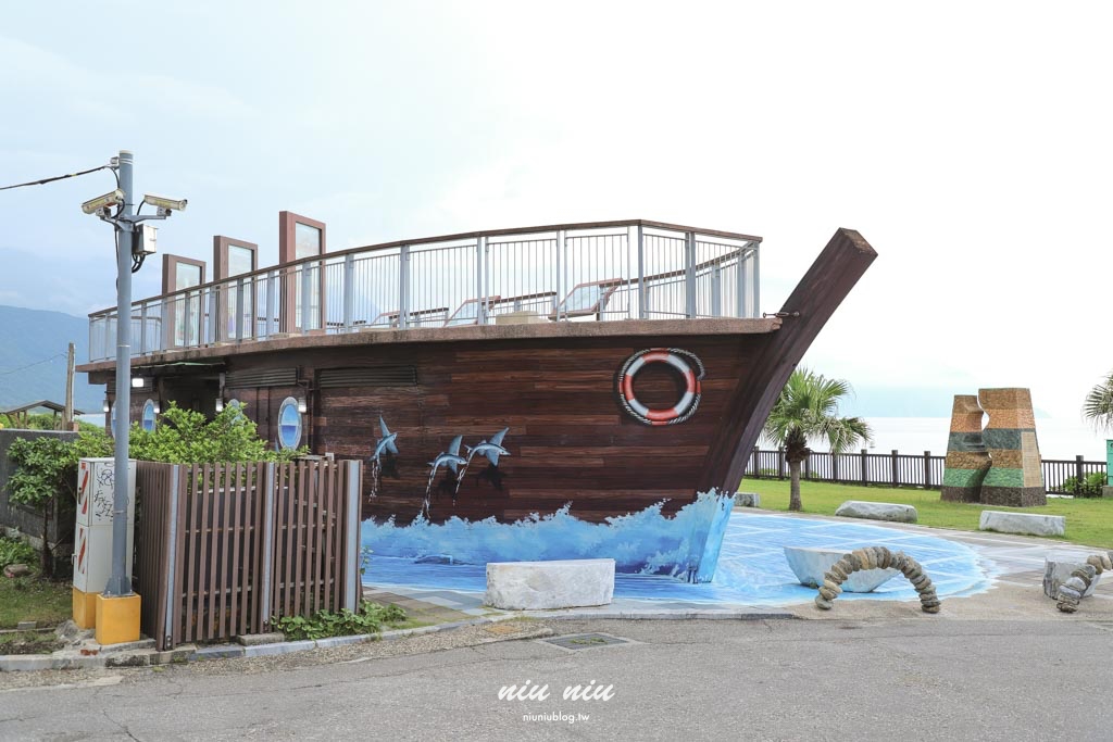 花蓮七星潭海景飯店推薦｜水上明月海景渡假旅店，一泊二食奢華頂級住宿，享受高空SPA泳池與特色7D電影院