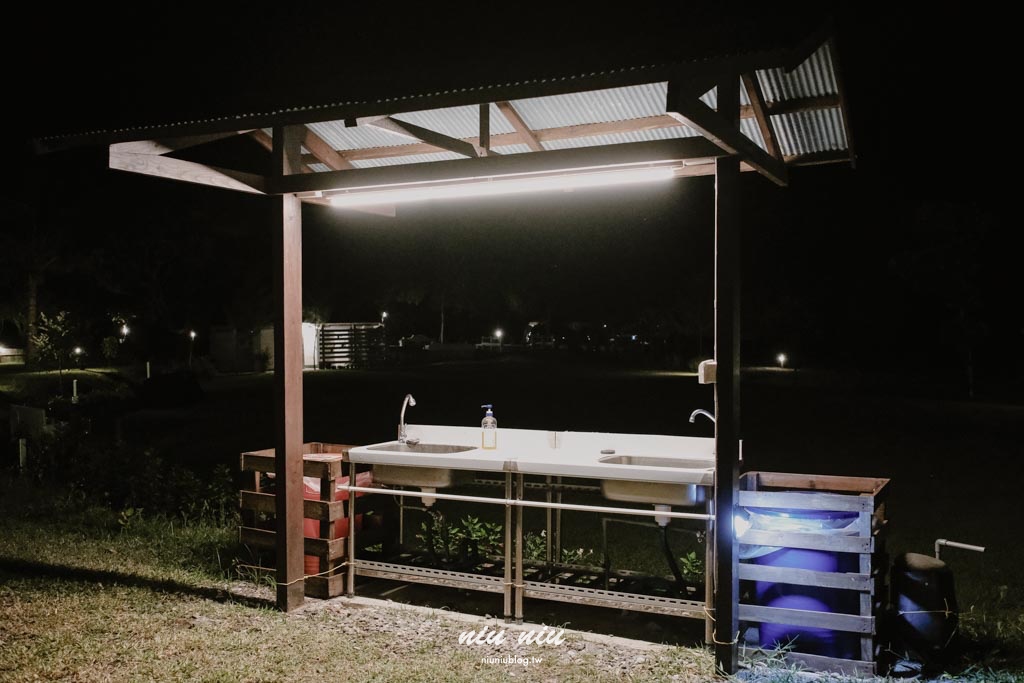 台東海景露營推薦｜忘塵露營區：距離長濱市區僅5分鐘，開著VANTEL美學車中泊露營去！