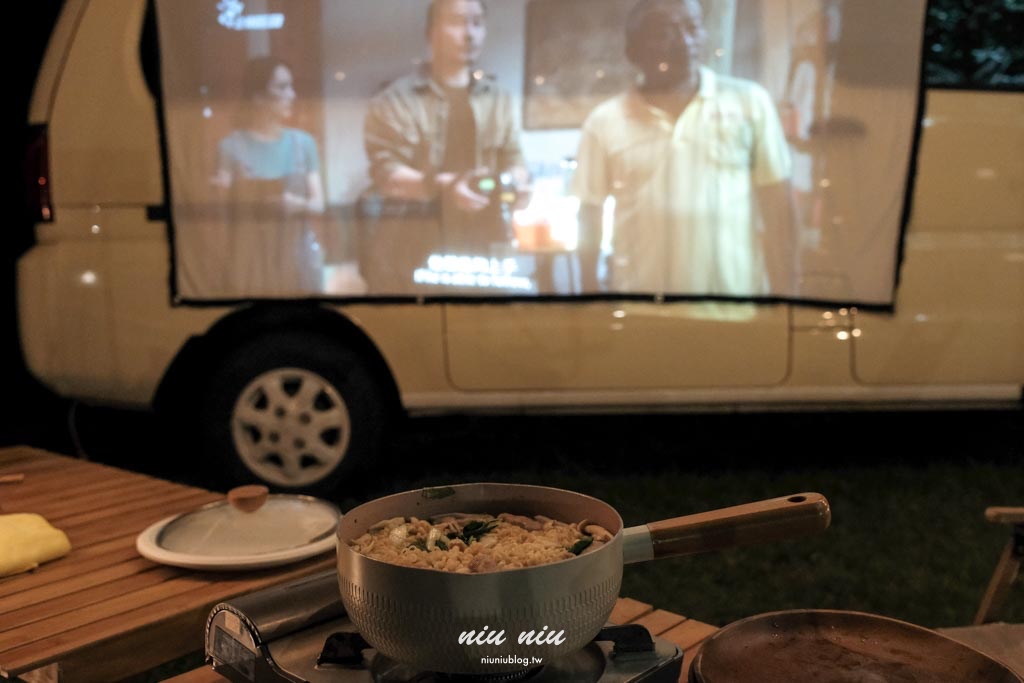 台東海景露營推薦｜忘塵露營區：距離長濱市區僅5分鐘，開著VANTEL美學車中泊露營去！