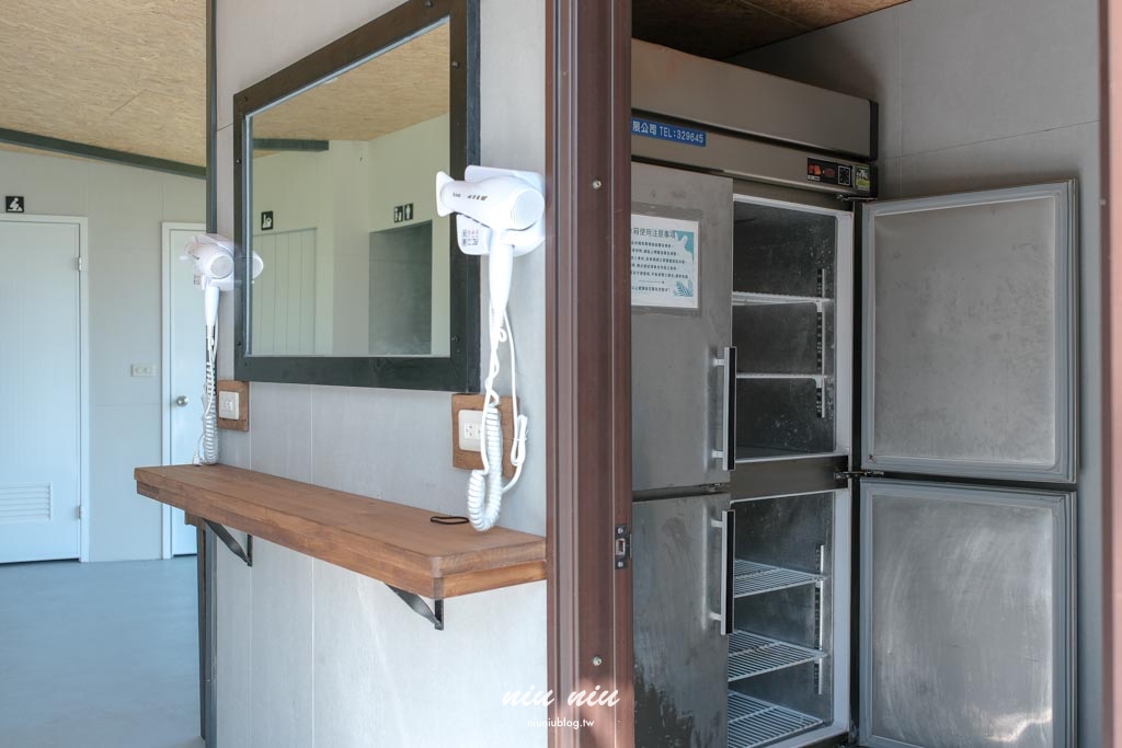 台東海景露營推薦｜忘塵露營區：距離長濱市區僅5分鐘，開著VANTEL美學車中泊露營去！