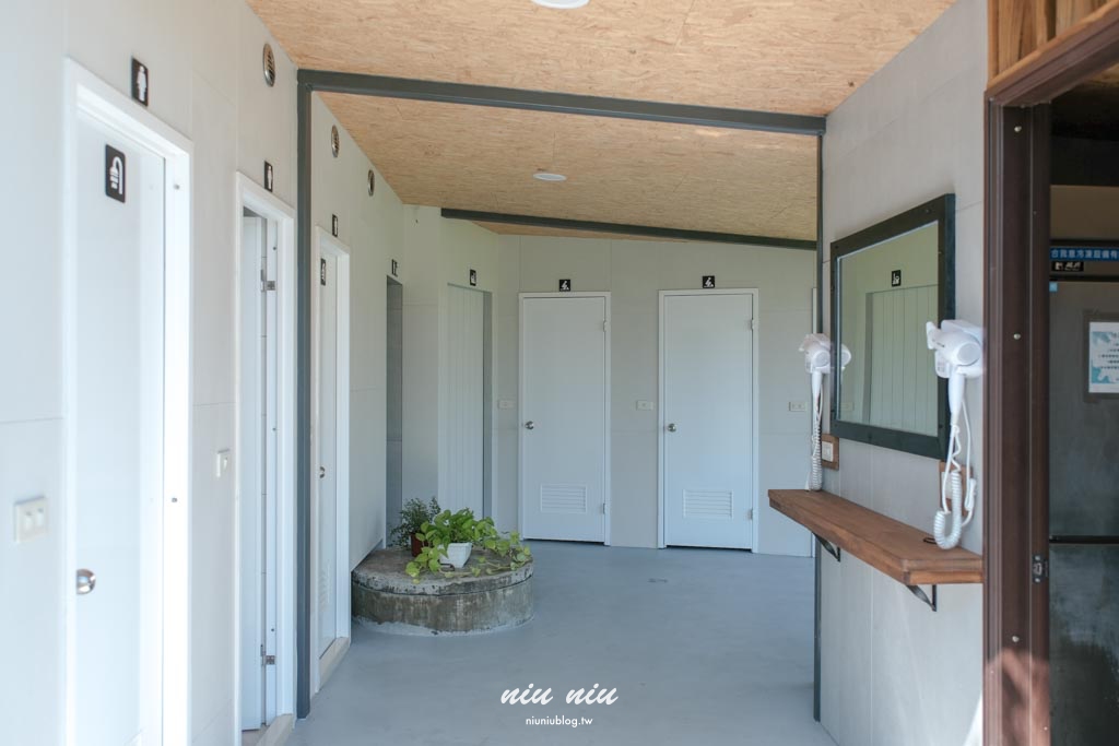 台東海景露營推薦｜忘塵露營區：距離長濱市區僅5分鐘，開著VANTEL美學車中泊露營去！