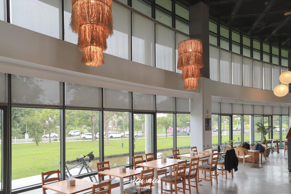 野室珈琲W.G.cafe｜台東景觀咖啡廳，藏身美術館綠地的早午餐與風格選物店