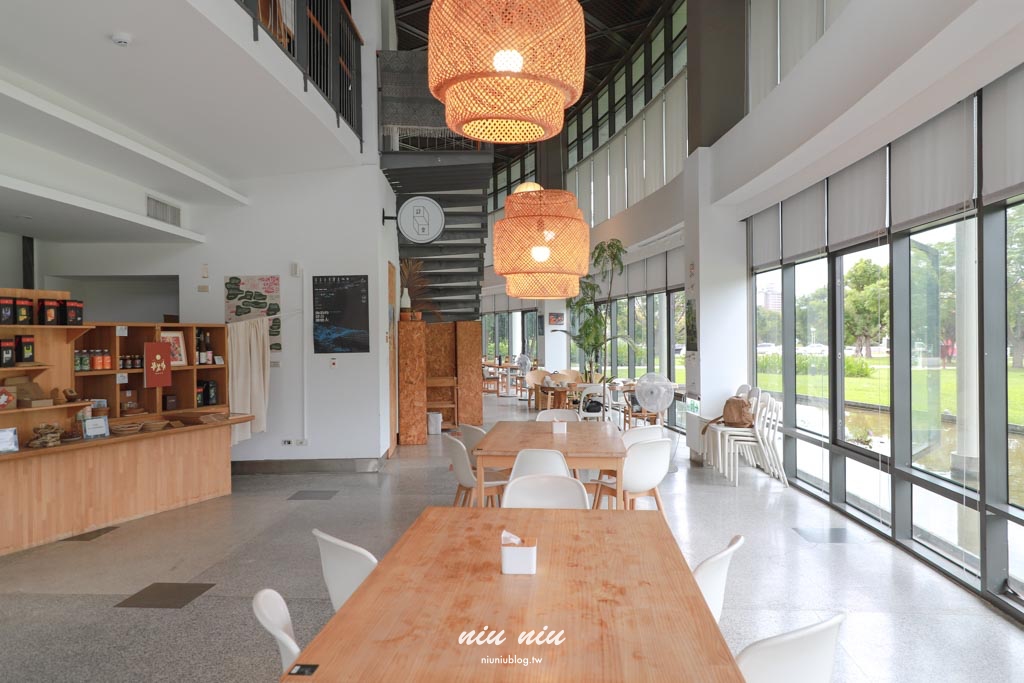野室珈琲W.G.cafe｜台東景觀咖啡廳，藏身美術館綠地的早午餐與風格選物店