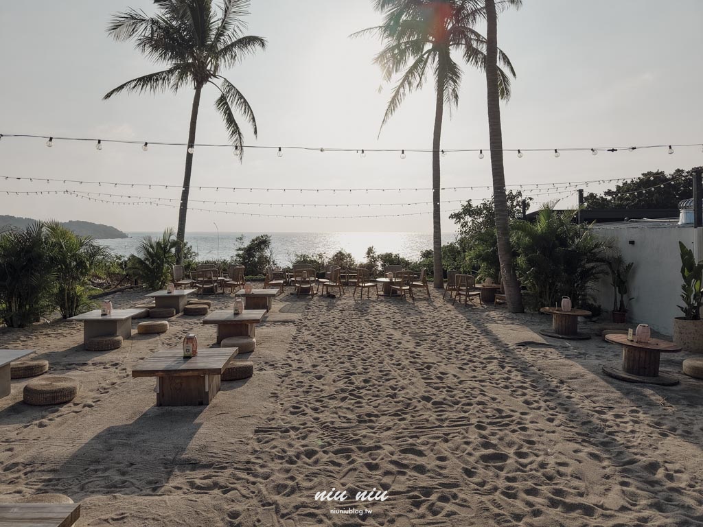 屏東小琉球景點推薦｜Sea Daze Liuqiu，小琉球沙灘酒吧推薦，海景沙灘夕陽秘境