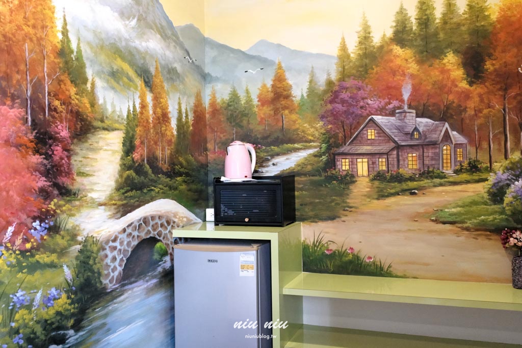 小琉球包棟民宿推薦|黃舍民宿開箱:KTV、戲水池、大草皮!最多可住36人,家族旅遊&閨蜜聚會首選 小琉球包棟民宿推薦|黃舍民宿開箱:KTV、戲水池、大草皮!最多可住36人,家族旅遊&閨蜜聚會首選