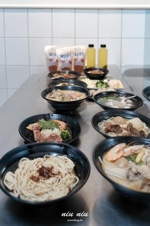 小琉球美食推薦｜小琉球香村滷味麵食館，在地人激推的隱藏版麵店！必吃海鮮湯麵、油蔥拌麵與新品匠心粉絲煲