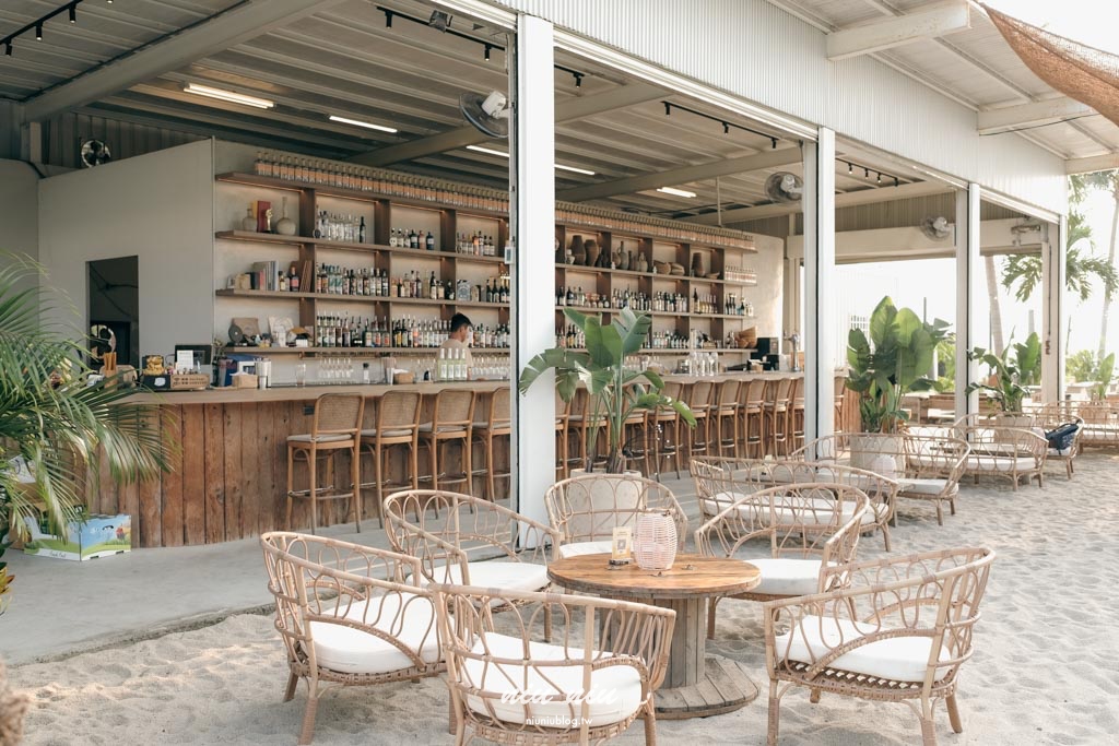 屏東小琉球景點推薦｜Sea Daze Liuqiu，小琉球沙灘酒吧推薦，海景沙灘夕陽秘境