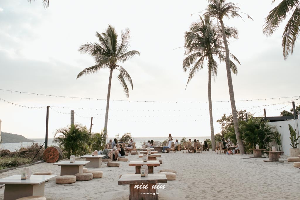 屏東小琉球景點推薦｜Sea Daze Liuqiu，小琉球沙灘酒吧推薦，海景沙灘夕陽秘境