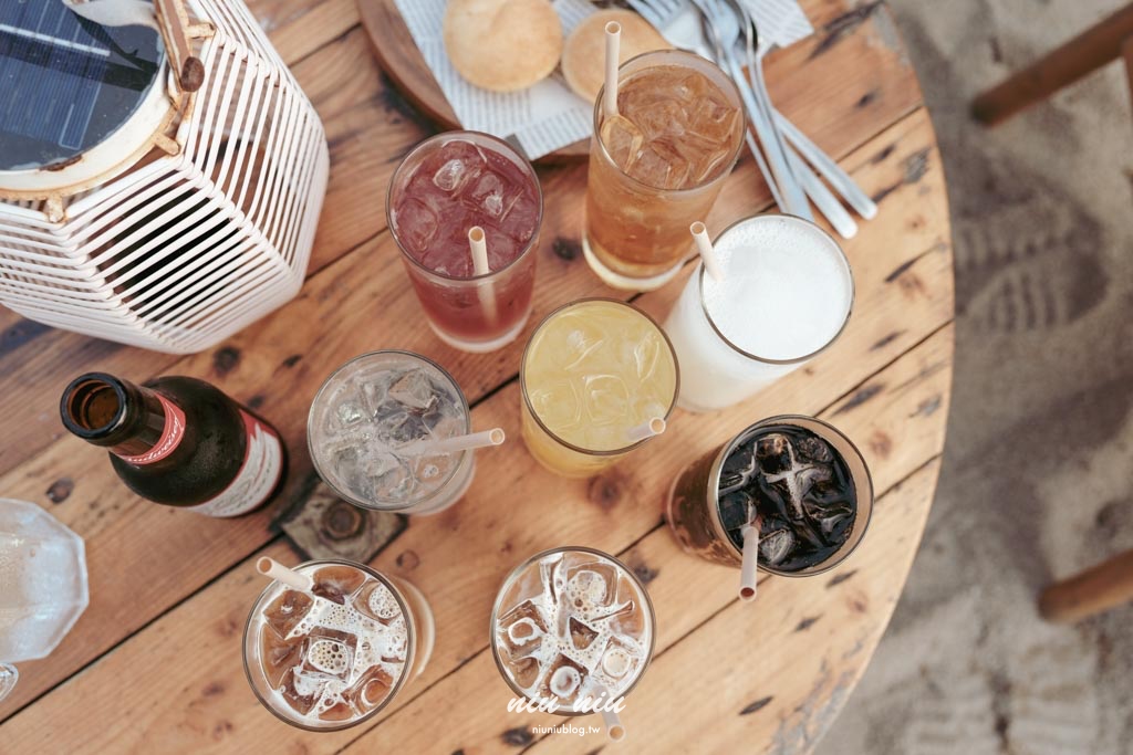 屏東小琉球景點推薦｜Sea Daze Liuqiu，小琉球沙灘酒吧推薦，海景沙灘夕陽秘境