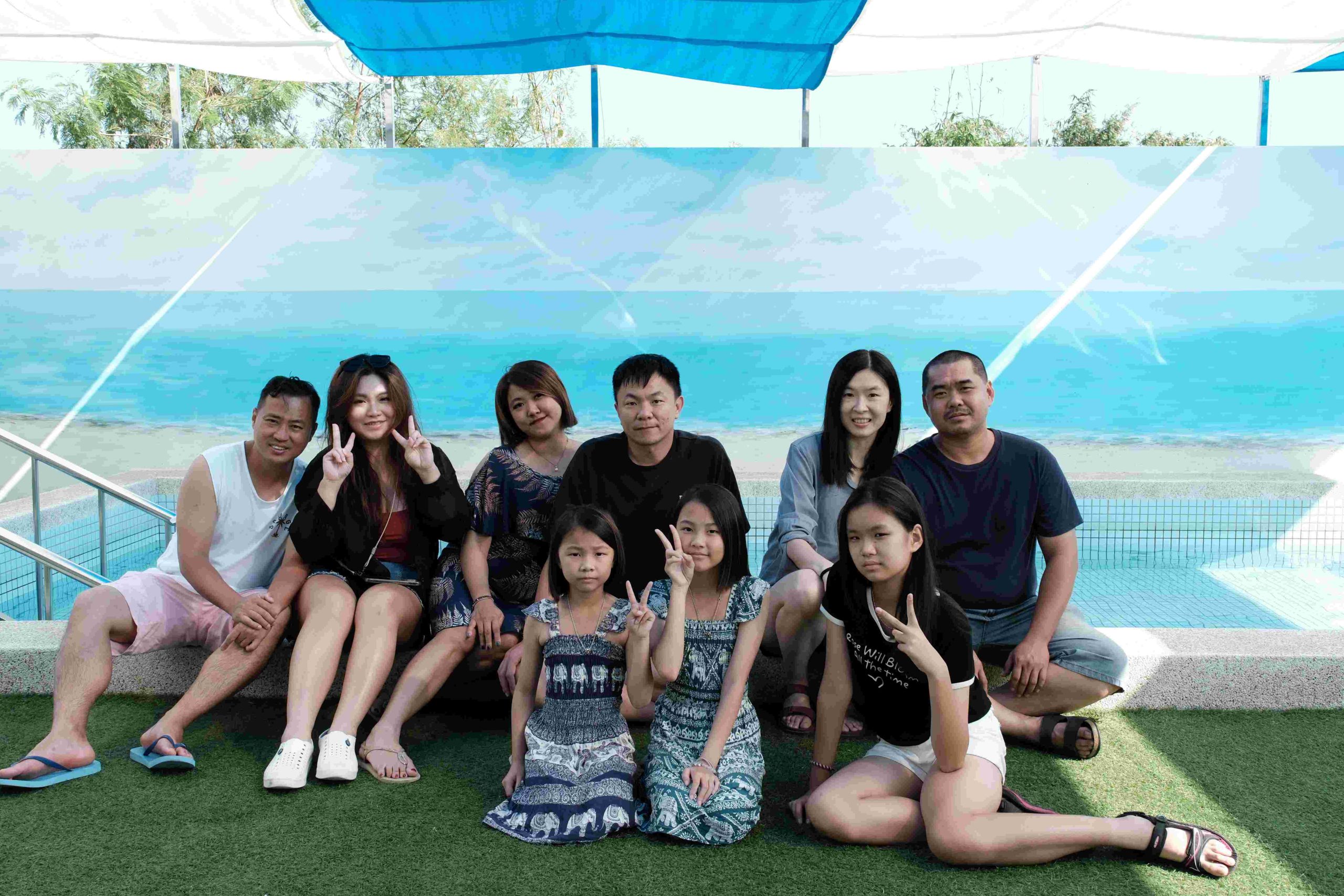 小琉球包棟民宿推薦｜黃舍民宿開箱：KTV、戲水池、大草皮！最多可住36人，家族旅遊＆閨蜜聚會首選