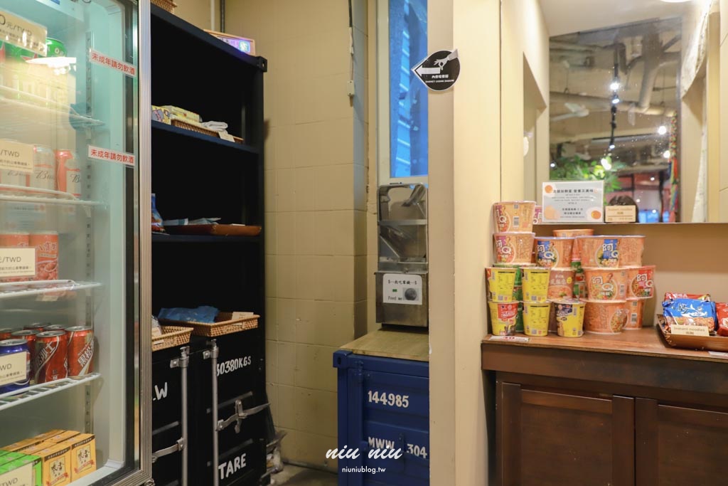 花蓮住宿推薦｜洄瀾窩青年旅舍評價，花蓮火車站正對面，背包客・情侶・家庭都適合