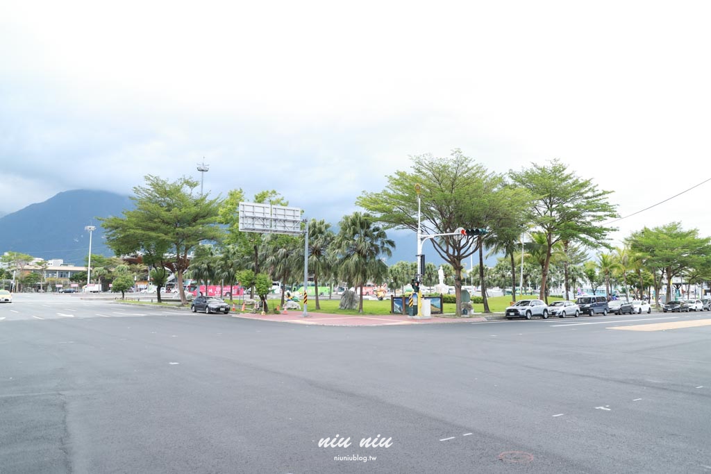 花蓮住宿推薦｜洄瀾窩青年旅舍評價，花蓮火車站正對面，背包客・情侶・家庭都適合