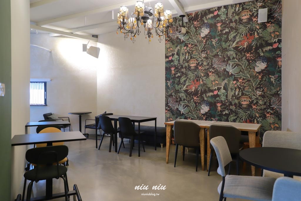 恆春新開幕冰店｜MIU MIU日式刨冰超浮誇！巷弄隱藏版網美冰店，現場還有可愛貓咪可以互動