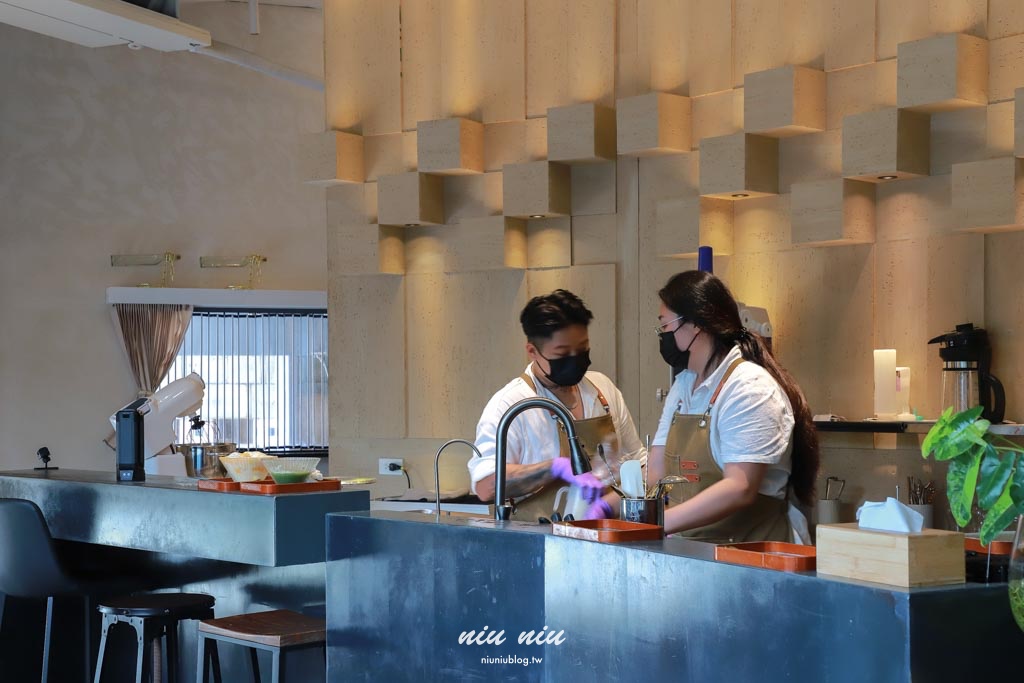 恆春新開幕冰店｜MIU MIU日式刨冰超浮誇！巷弄隱藏版網美冰店，現場還有可愛貓咪可以互動