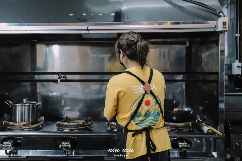台東長濱美食|三個男人聯手在地部落媽媽!100元早餐吃到飽、大碗公滷肉飯,金剛大道旁的部落家常味 台東長濱美食|三個男人聯手在地部落媽媽!100元早餐吃到飽、大碗公滷肉飯,金剛大道旁的部落家常味