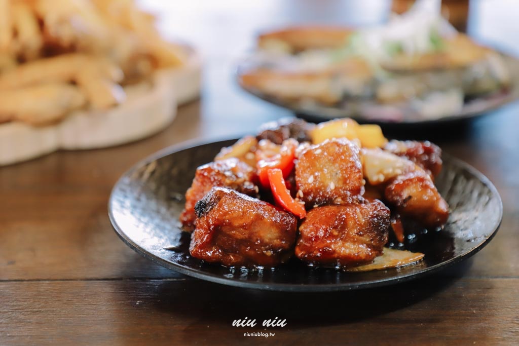 台東長濱美食｜三個男人聯手在地部落媽媽！100元早餐吃到飽、大碗公滷肉飯，金剛大道旁的部落家常味