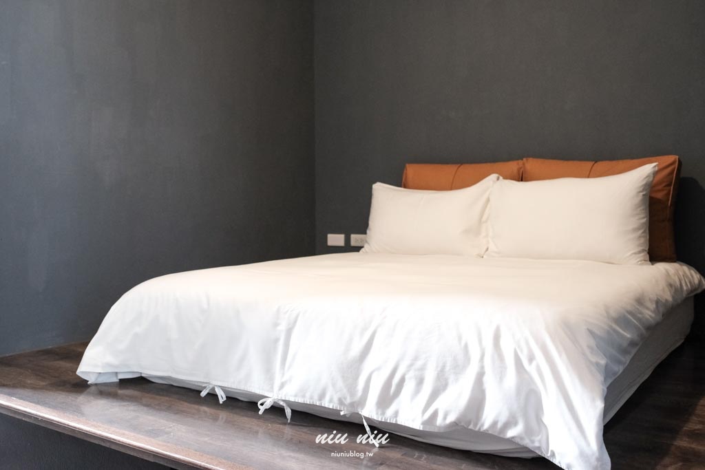 墾丁包棟民宿推薦｜日造．DAYMAKER北歐Villa，室內泳池、KTV、廚房、烤肉一次滿足的高質感住宿首選