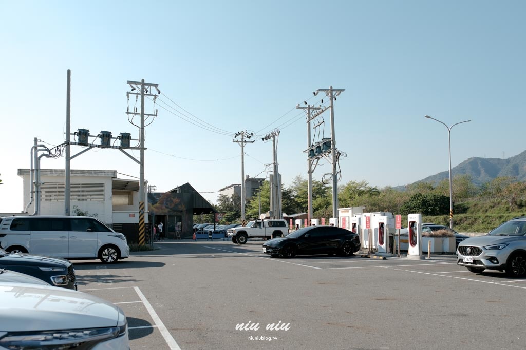 枋山海景咖啡廳爆紅！山男咖啡枋山店試營運就客滿，坐下來眼前就是海